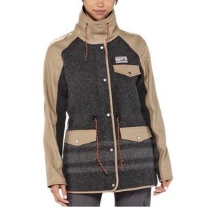 RARE Patagonia Reclaimed wool Gray and Tan Jacket